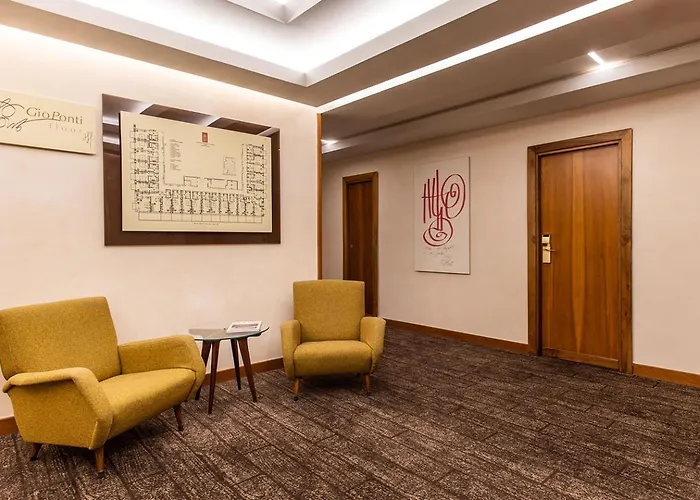 Royal Continental Hotel Naples