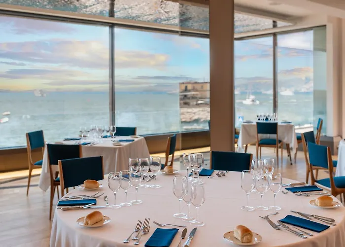 Royal Continental Hotel Naples