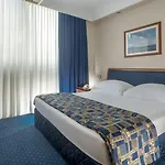 Royal Continental 4*