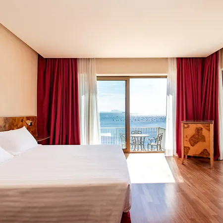 Hotel Royal Continental 4*