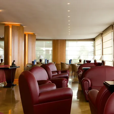 Royal Continental 4* Naples
