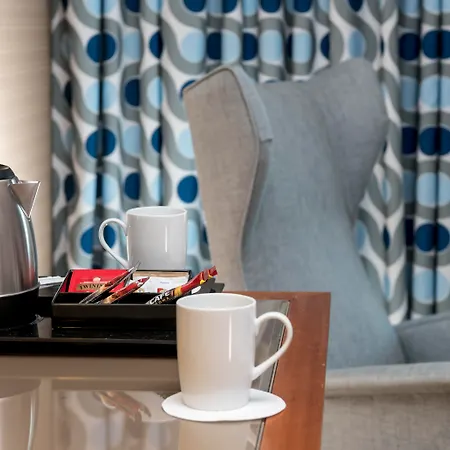 Royal Continental Hotel 4*