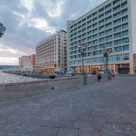 Royal Continental Hotel Napoli