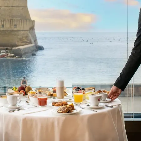 Hotel Royal Continental 4*