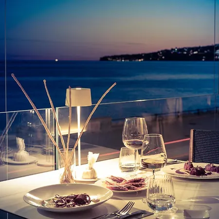 Hotel Royal Continental Naples