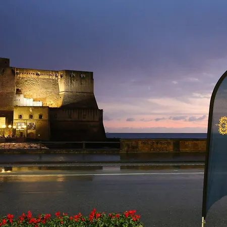 Royal Continental Hotel 4*