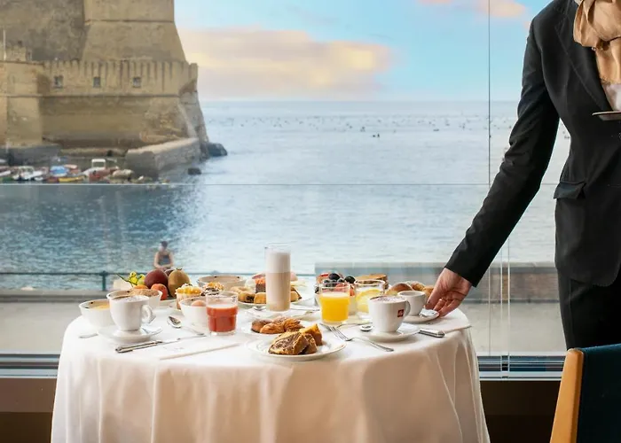 Hotel Royal Continental 4*