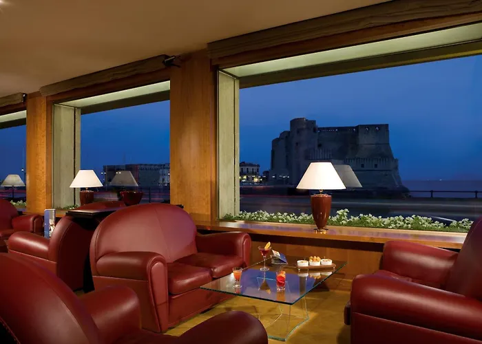 Royal Continental Hotel 4*