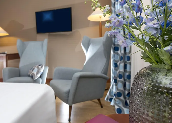 Royal Continental Hotel